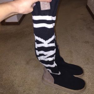 Victoria Secret Pink tall lounge boots