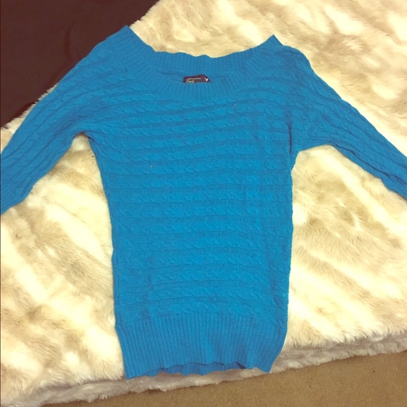 ❤BIG SALE❤Turquoise AE Sweater
