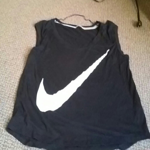 Nike XL Muscle Tank