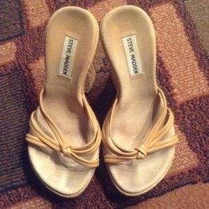 Steve Madden wedges size 7