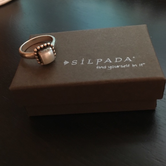 Silpada pearl ring