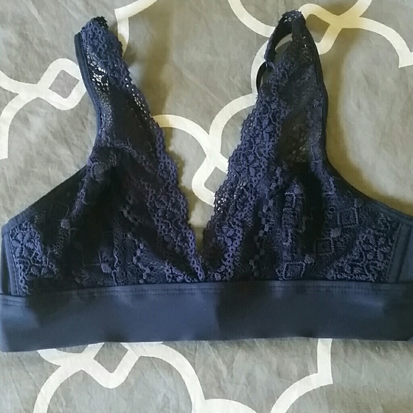 NWOT Navy blue bralette