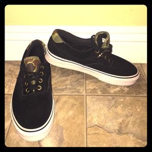 Brand new Vans sneakers.