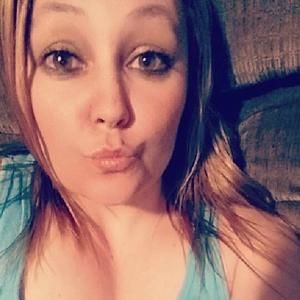 Meet your Posher, Ally