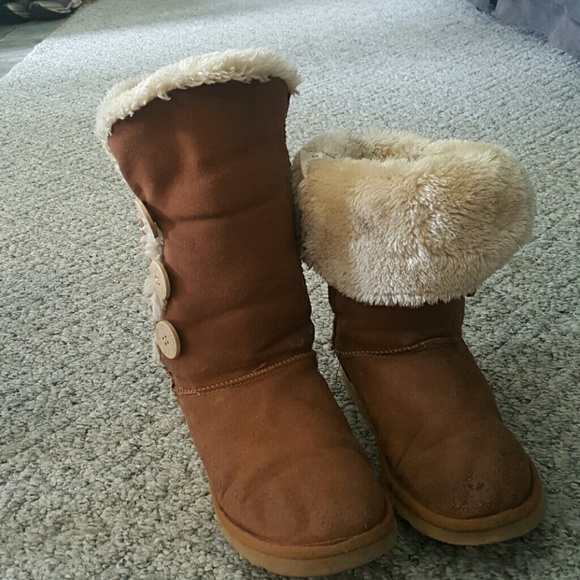 Ugg boots size 9