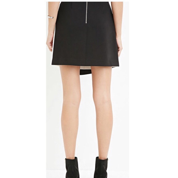 Color block skirt - Picture 3 of 3