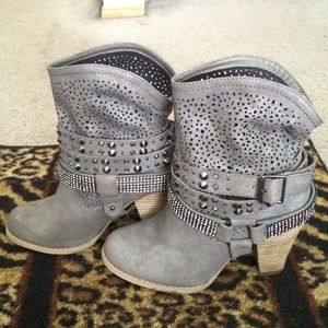 💲SOLD💲High heeled boots