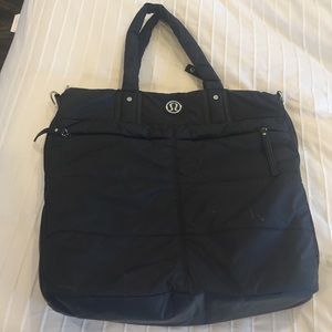 Lululemon tote bag
