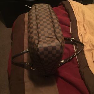 💯💯 Lou Vuitton hang / satchel bag ‼️NWOT