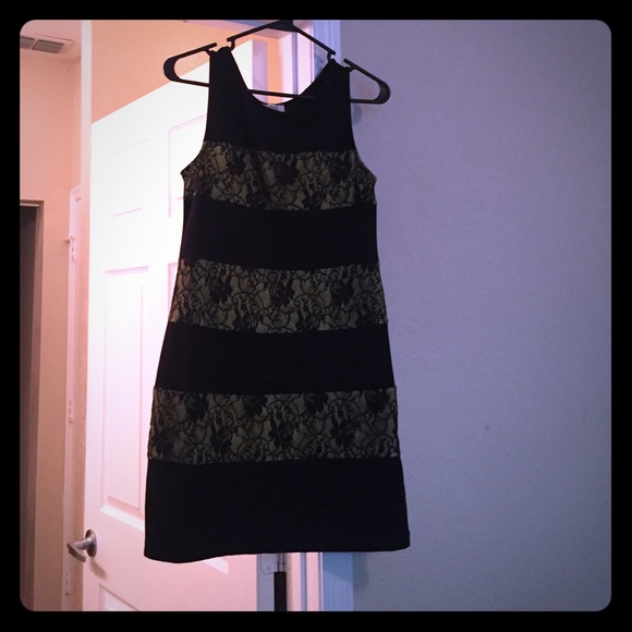 Black and green dress - Picture 1 of 1