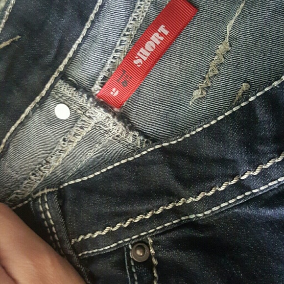 Size 9 shorts. From forever 21 and wet seal. - Picture 4 of 4