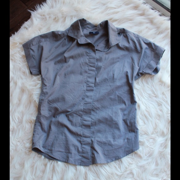 Gap button up boyfriend shirt