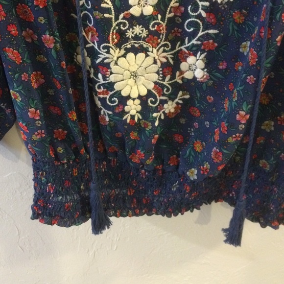 ✌Festival Boho Top🌼 - Picture 3 of 4
