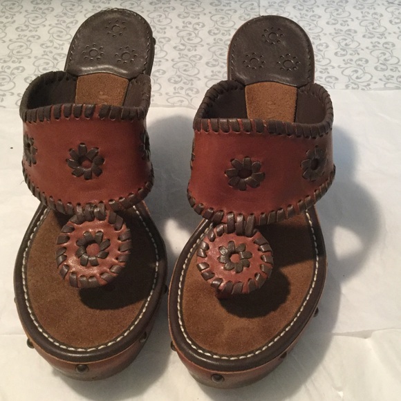 CLEANING CLOSET - Summer Wedge