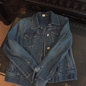 Gap Stretch women's jean jacket size medium