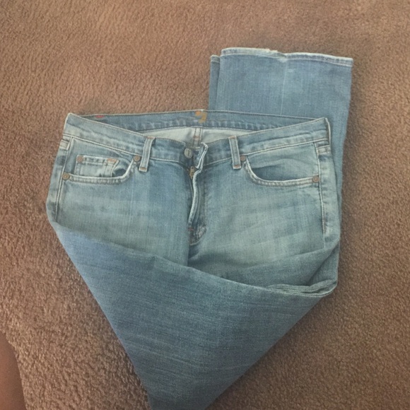 7 for All Man Kind jeans πβΌοΈπ― - Picture 2 of 4