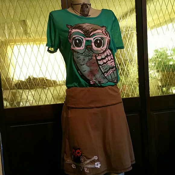 Natural Life Dresses & Skirts - EUC LG Little Brown Owl Skirt
