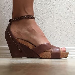 REBA wedge heels NWOT