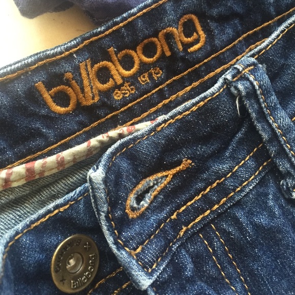 Billabong shorts