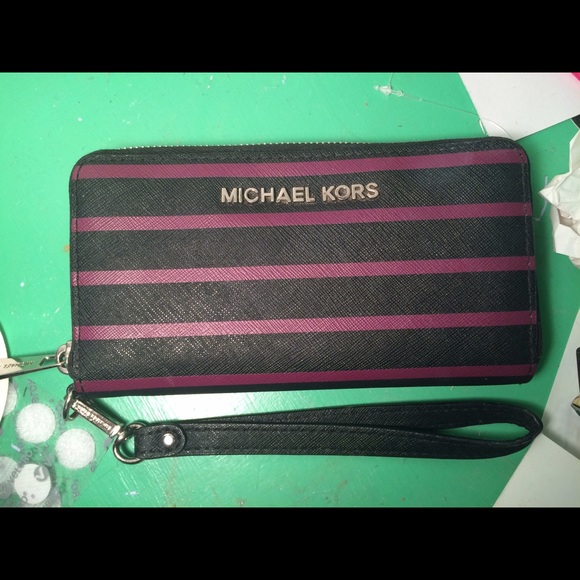 Purple and Black Michael Kors Wallet
