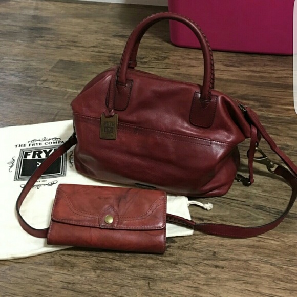 Fryer hand bag & wallet