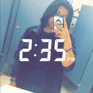 Meet your Posher, Isabel