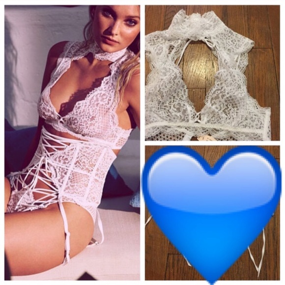 VS Fishnet Lace High Neck White Top! - Picture 2 of 2