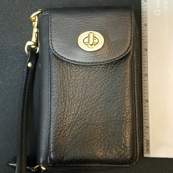 Coach turnkey black leather wristlet