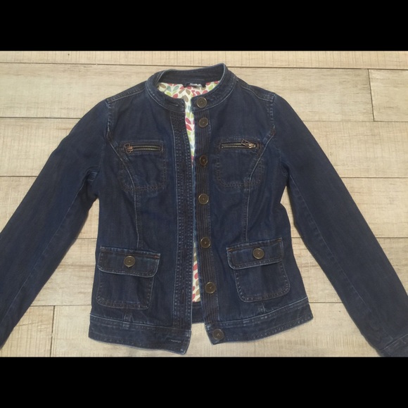 Boden Jean Jacket. Size 6. Excellent condition.