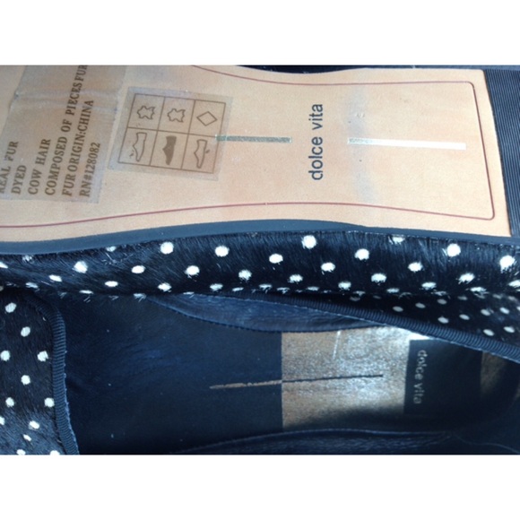 Dolce Vita Brannon Polka Dot Calf Hair Flat - Picture 4 of 4