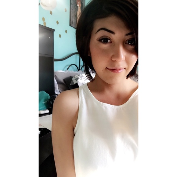 Meet your Posher, Kallie - Picture 1 of 1