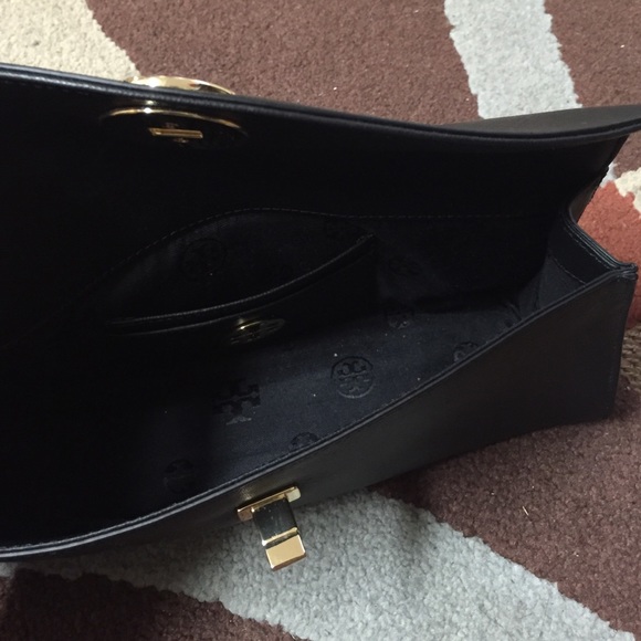 Authentic Tory Burch clutch - Picture 4 of 4