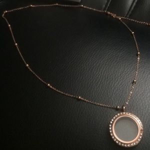 Rose Gold Tulipwood Lane Medium Locket and Chain