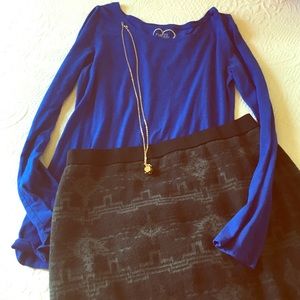 Light weight size L long sleeve shirt