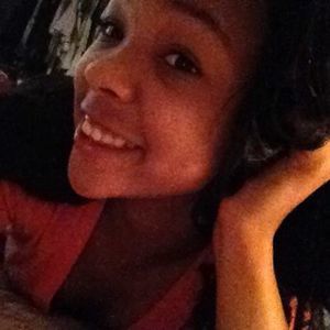 Meet your Posher, Avana