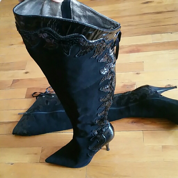 Cussi knee high sparkle boots - Picture 2 of 4