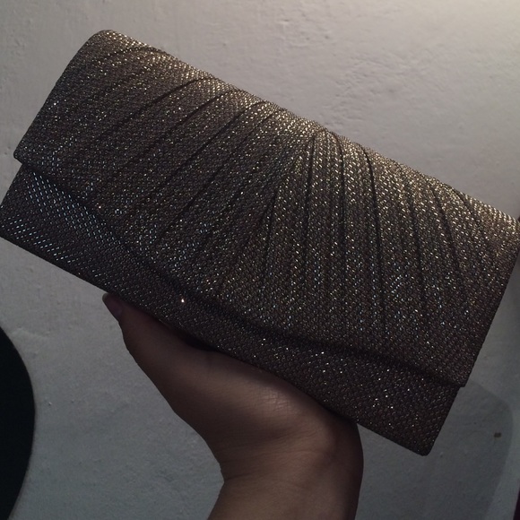 Clutch rose gold