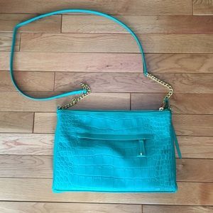 Jessica Simpson cross body