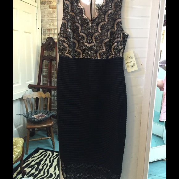 Beautiful dress!