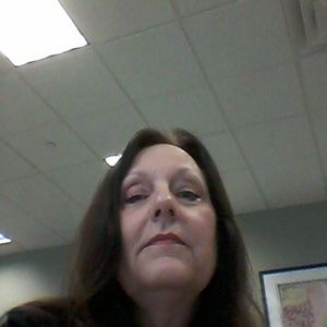 Meet your Posher, Connie