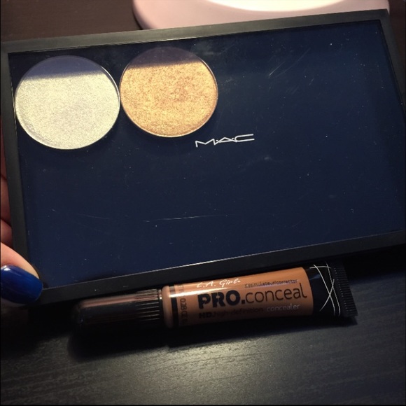 Highlight and contour bundle