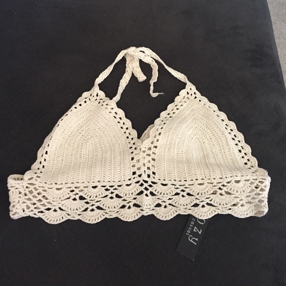 Brand New Halter Neck Crop Top Knit Crochet - Picture 3 of 4