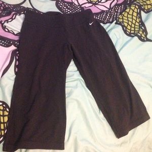 Nike capris pants