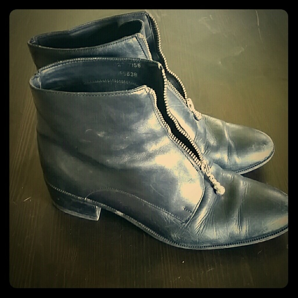 Vintage black booties