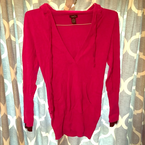 Rue 21 long sleeve, hooded shirt