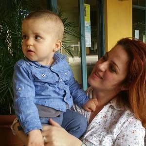 Meet your Posher, Arela