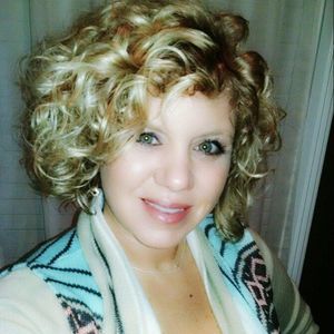 Meet your Posher, Lindsey