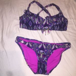 Multi color 2 piece ✌🏼️💝💜