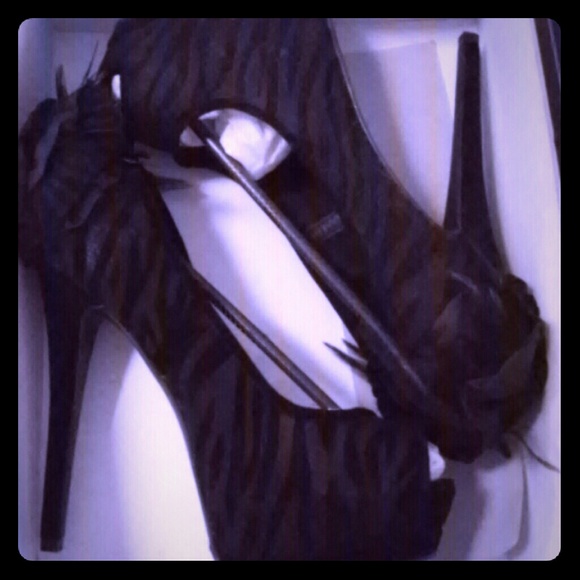 Just Fab Nikole Size 8.5