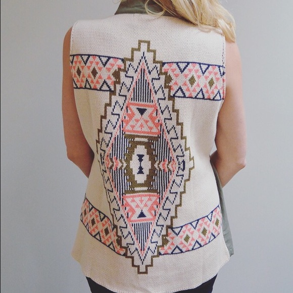 Mas+Ford Aztec Cargo Green + pink Vest NWT - Picture 2 of 3